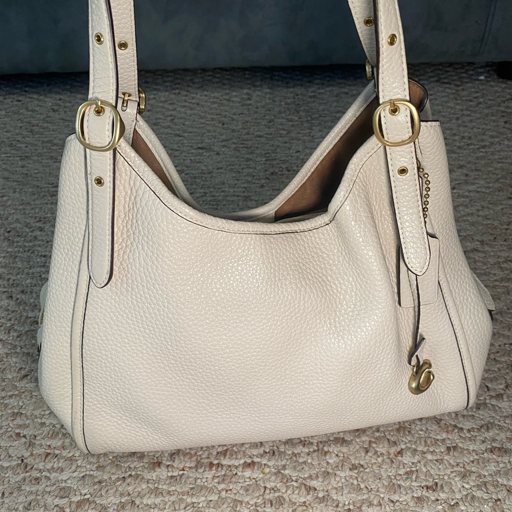 Coach Women's Leather Shoulder Bag in Light Beige